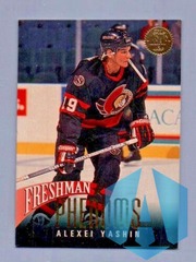 1993-94 Leaf Freshman Phenoms #9 of 10 Alexei Yashin - Ottawa Senators